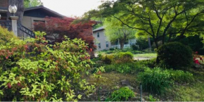 Paw Paw Tree Estate with Guest House